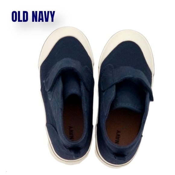 Old Navy Unisex Mid-Top sneaker for Toddler - Picture 4 of 6